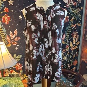 Simply Vera Vera Wang Floral Sleeveless Blouse - Black and White